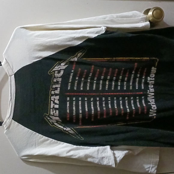 Metallica Jersey t-shirt. Medium Wear-ever I may roam. - Picture 4 of 7